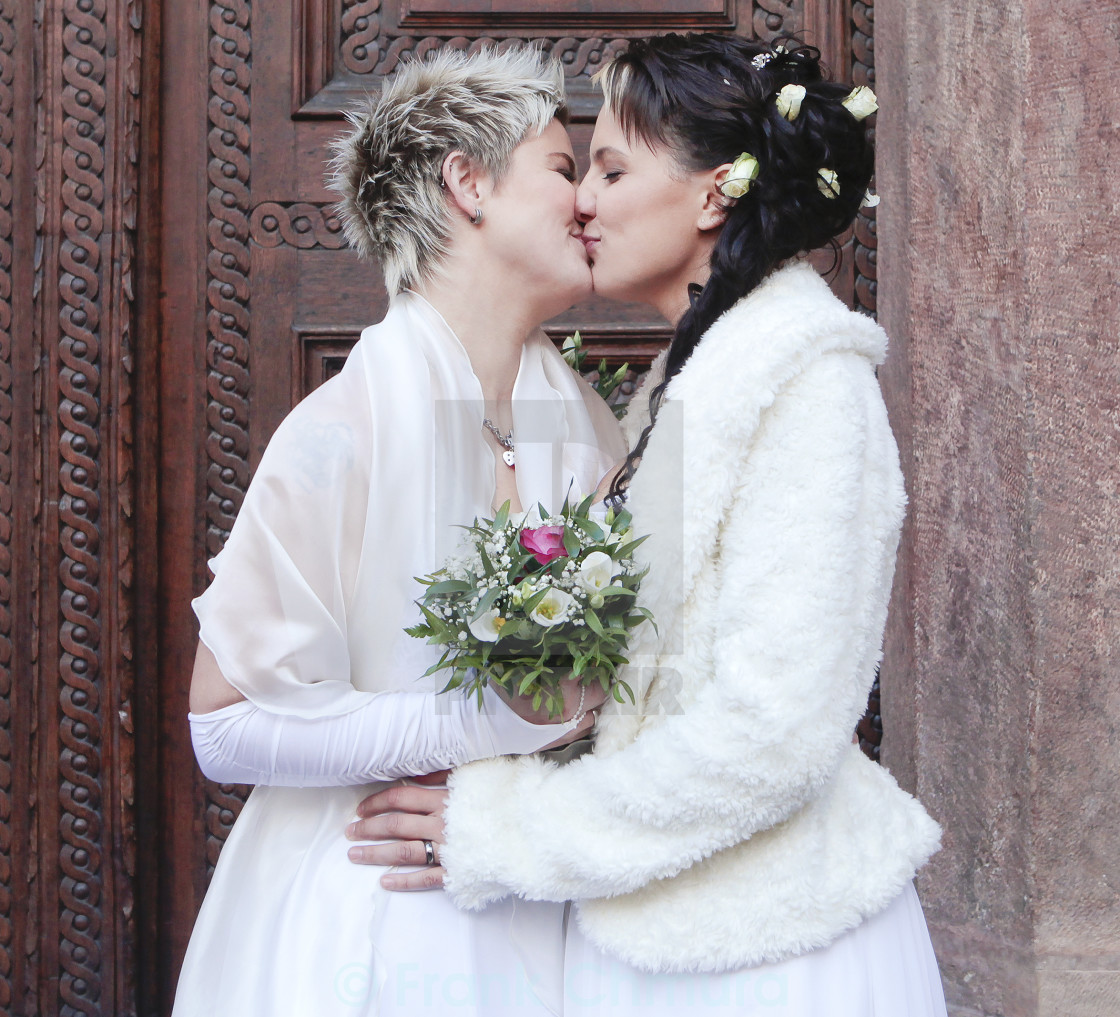 two married women lesbian Two married women lesbian